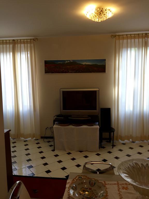 Appartamento Piazza San Marco Florence Phòng bức ảnh